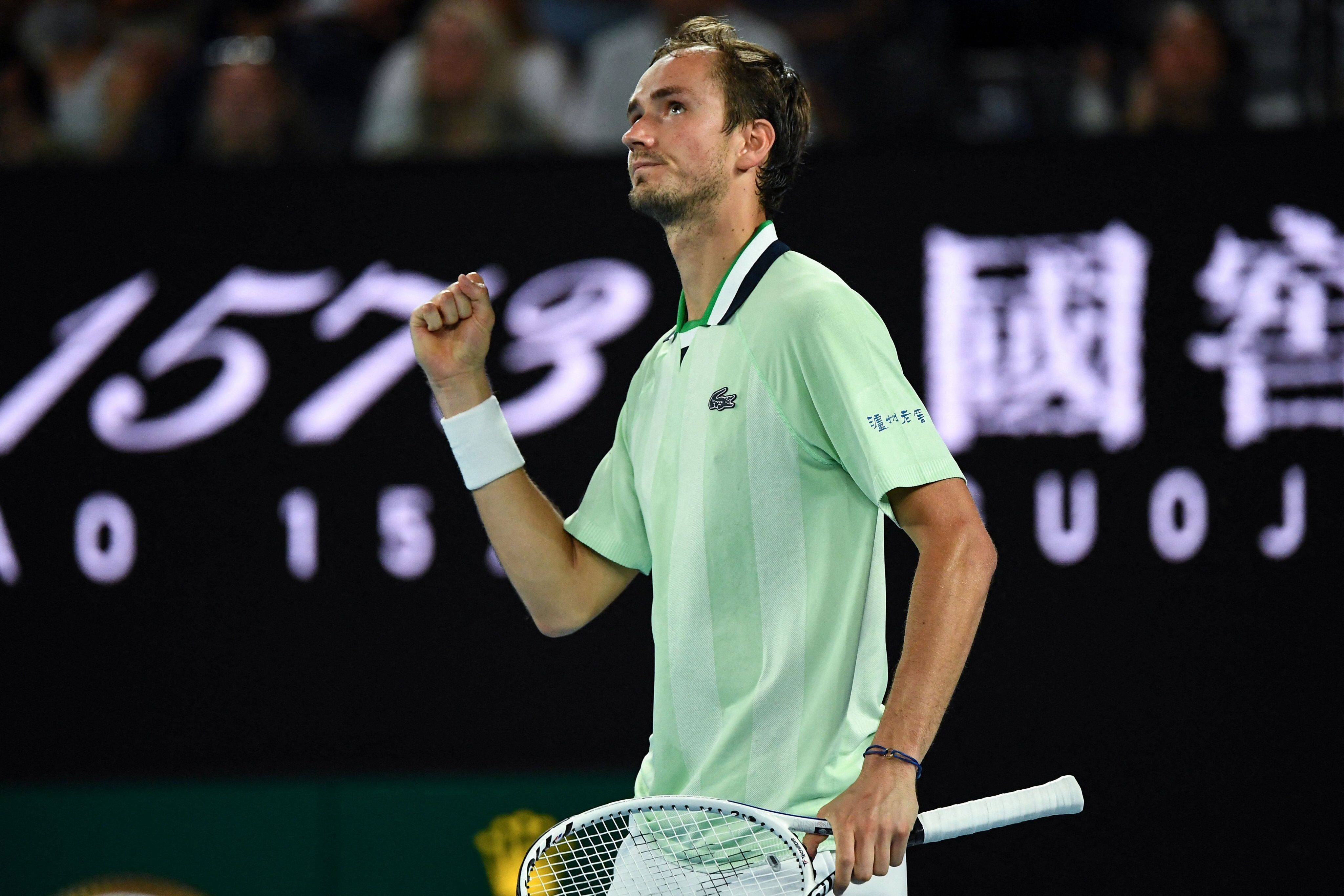 日本网球队强势西班牙网球队，梅德韦杰夫惊艳世界的简单介绍