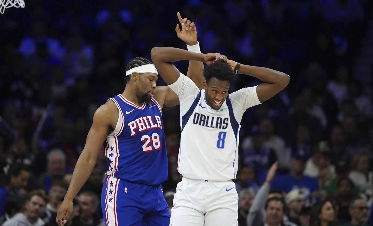 关于独行侠轻取雄鹿,恩比德爆发神勇的信息 关于独行侠轻取雄鹿,恩比德爆发神勇的信息