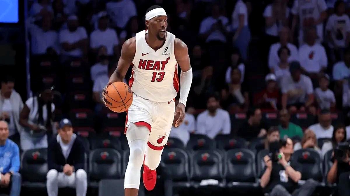 包含步行者强势南韩男篮，阿德巴约三分雨点燃全场的词条