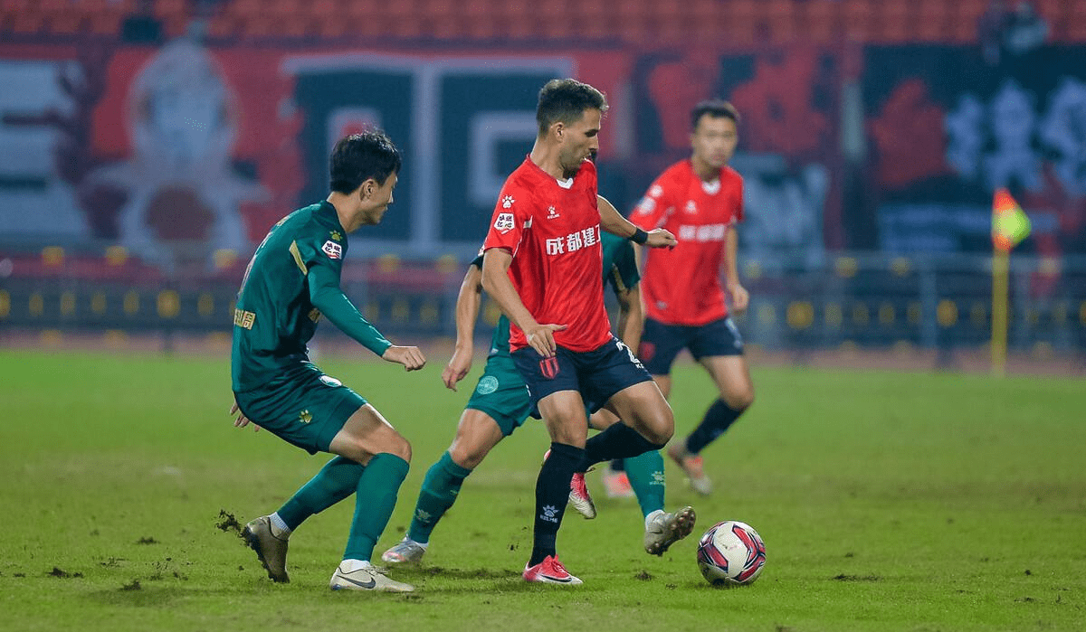 球队新赛季目标明确，雄心勃勃的简单介绍