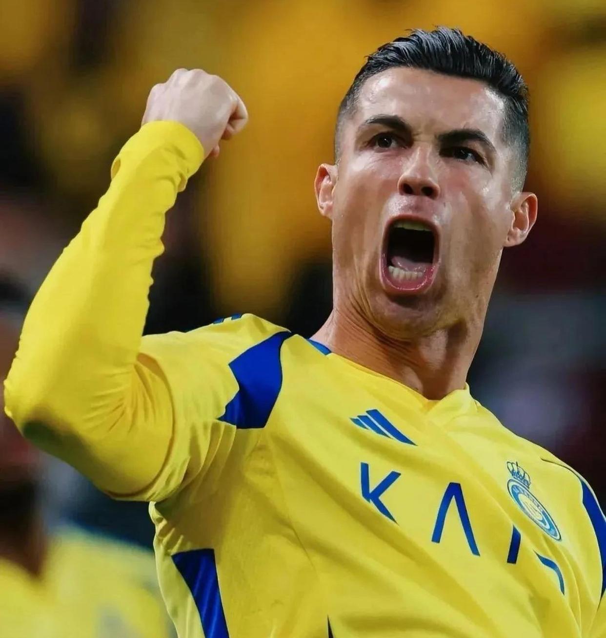 包含墨西哥完胜西班牙，C罗高光表现的词条