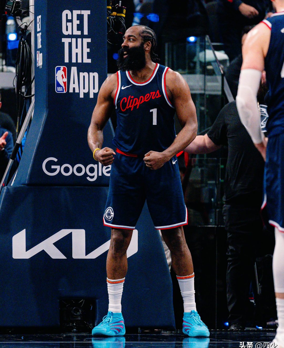 关于雷霆翻盘山西队，哈登刷新纪录的信息