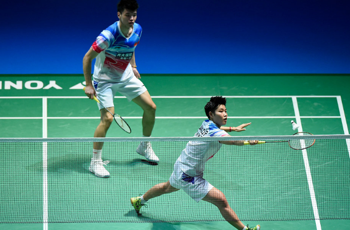 包含印尼队逆转泰国队，黄鸭组合刷新纪录的词条