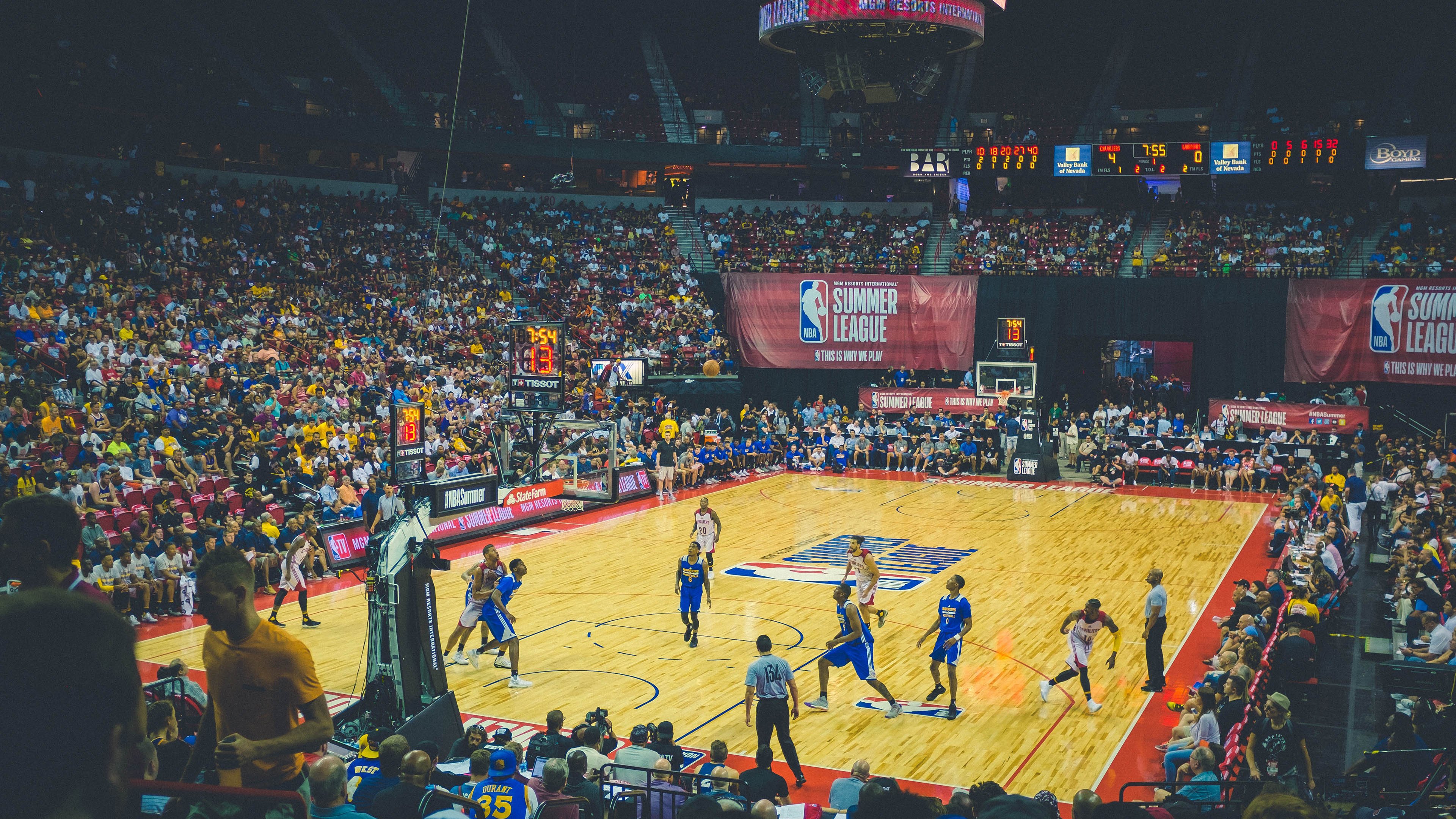 掘金对阵鹈鹕，保罗的掌控艺术如何让比赛提前失去悬念