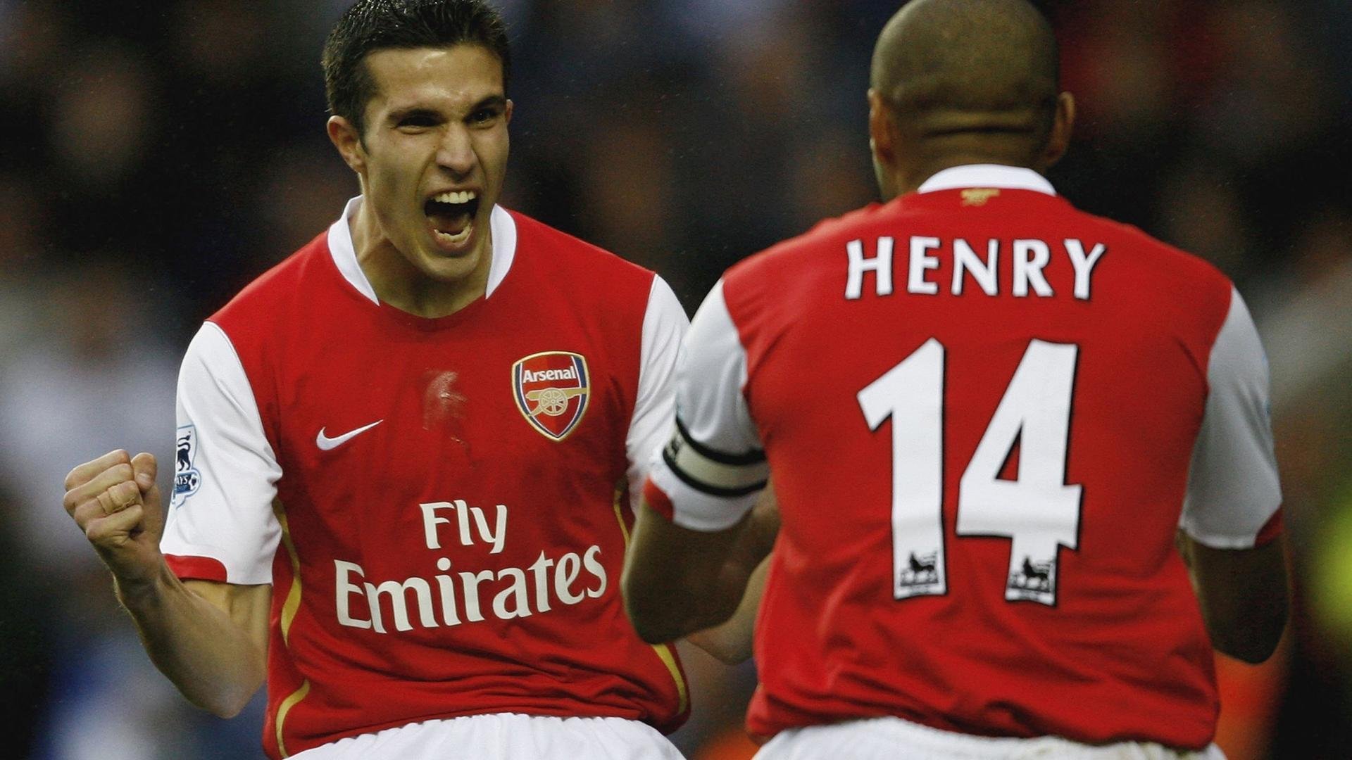 佩德里存在感拉满,厄瓜多尔对阵哥伦比亚背后的战术革命