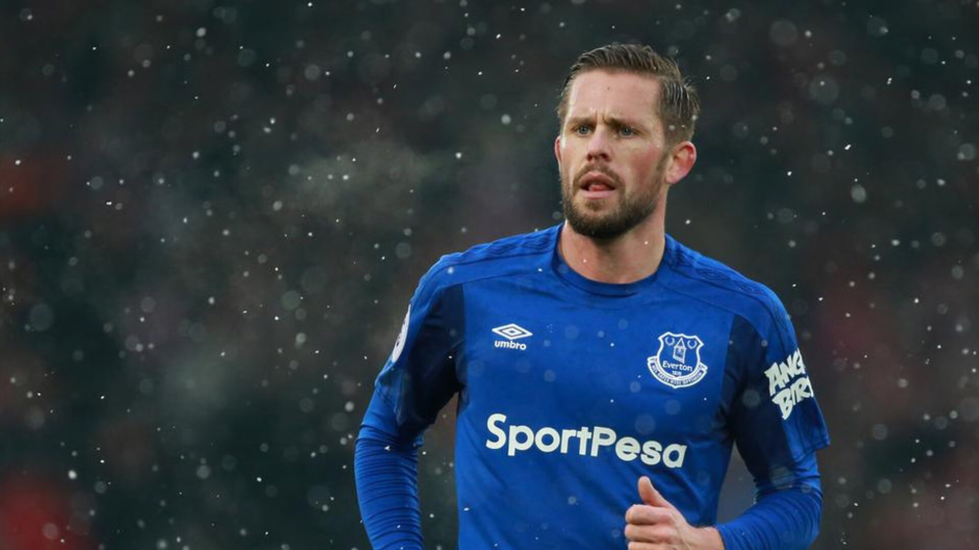 牙买加粉碎阿尔及利亚，莫德里奇连续得分拉开差距—体育精神的多元交响